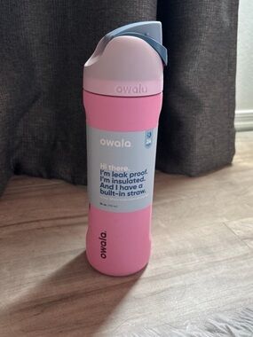 Owala Pink Insulated Water Bottle with Built-In Straw